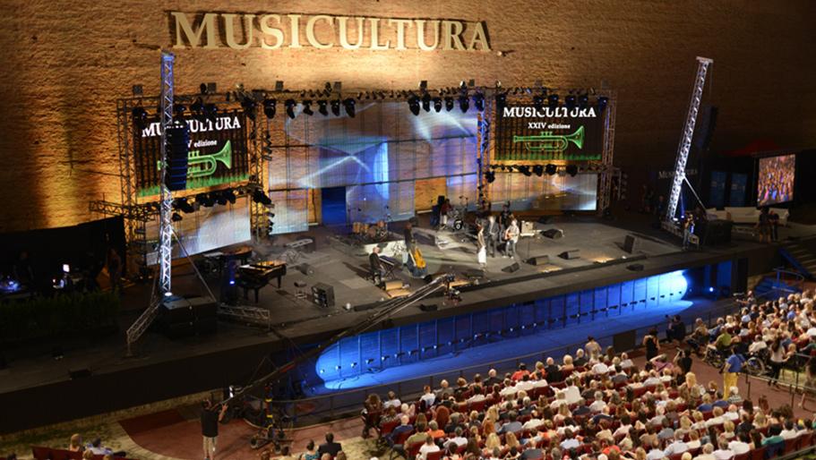 意大利Musicultura音乐节音视频系统由蒙特宝音响设备提供支持