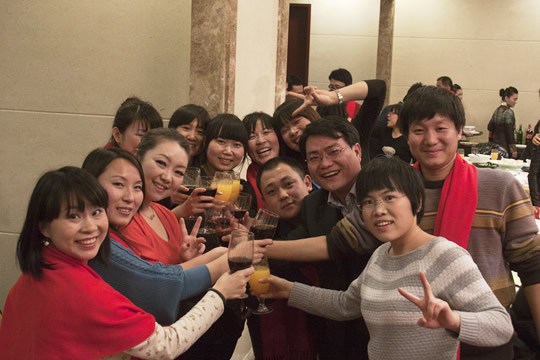 ֣cheers